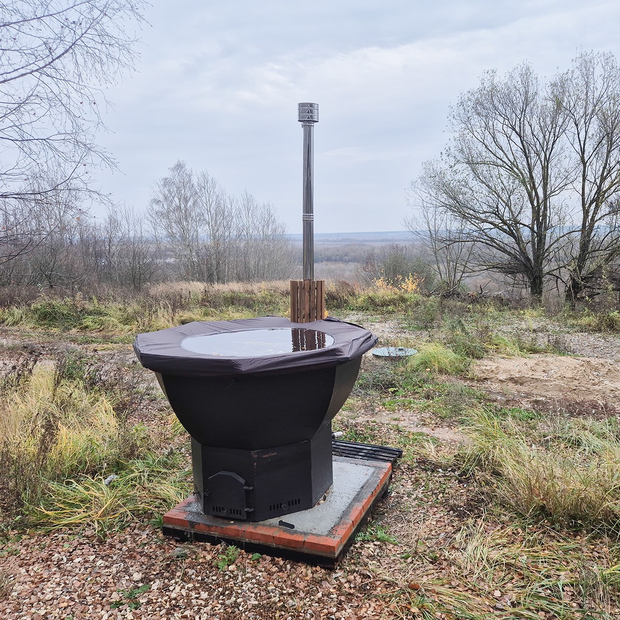 На территории нашего глэмпинга