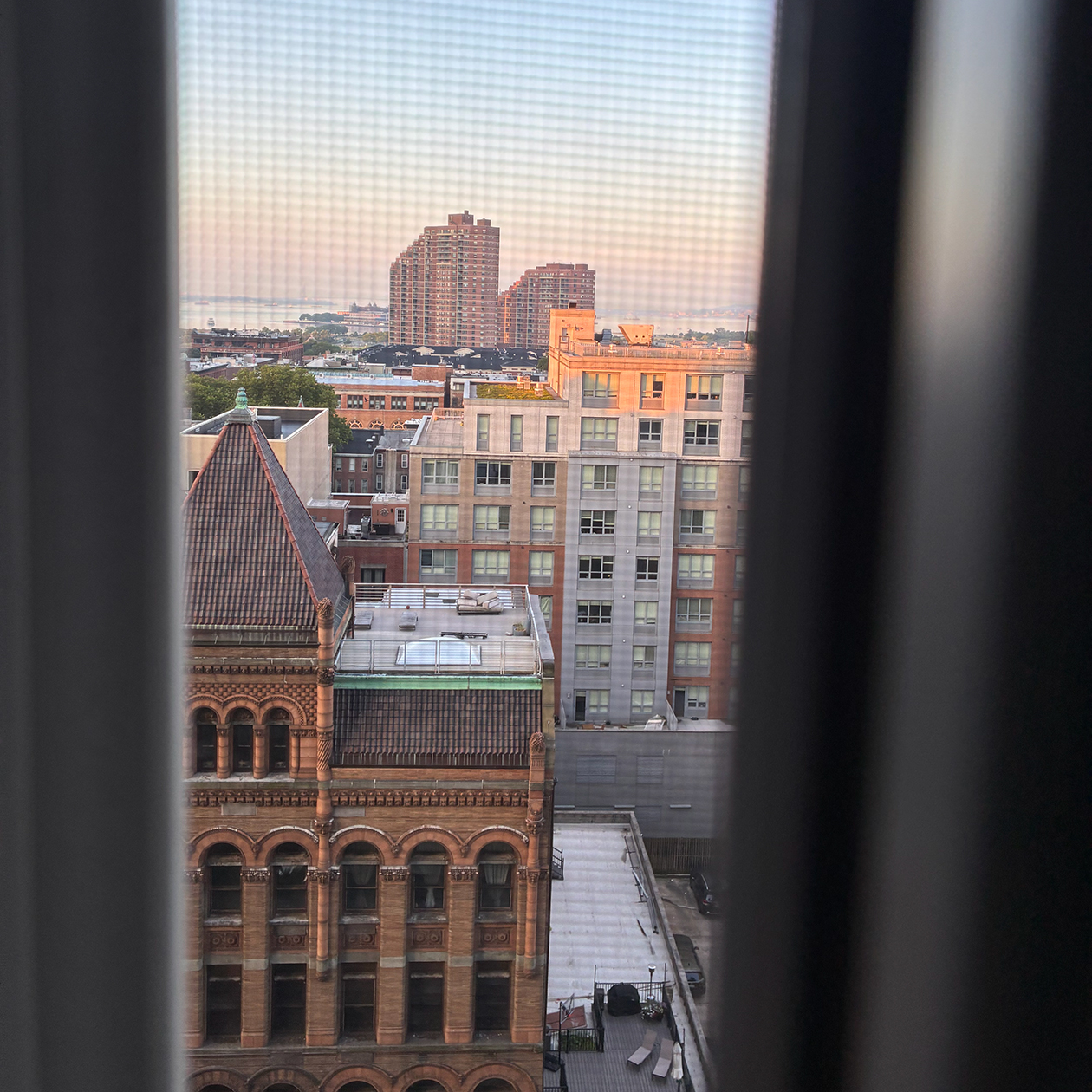 Раннее утро в Джерси-Сити