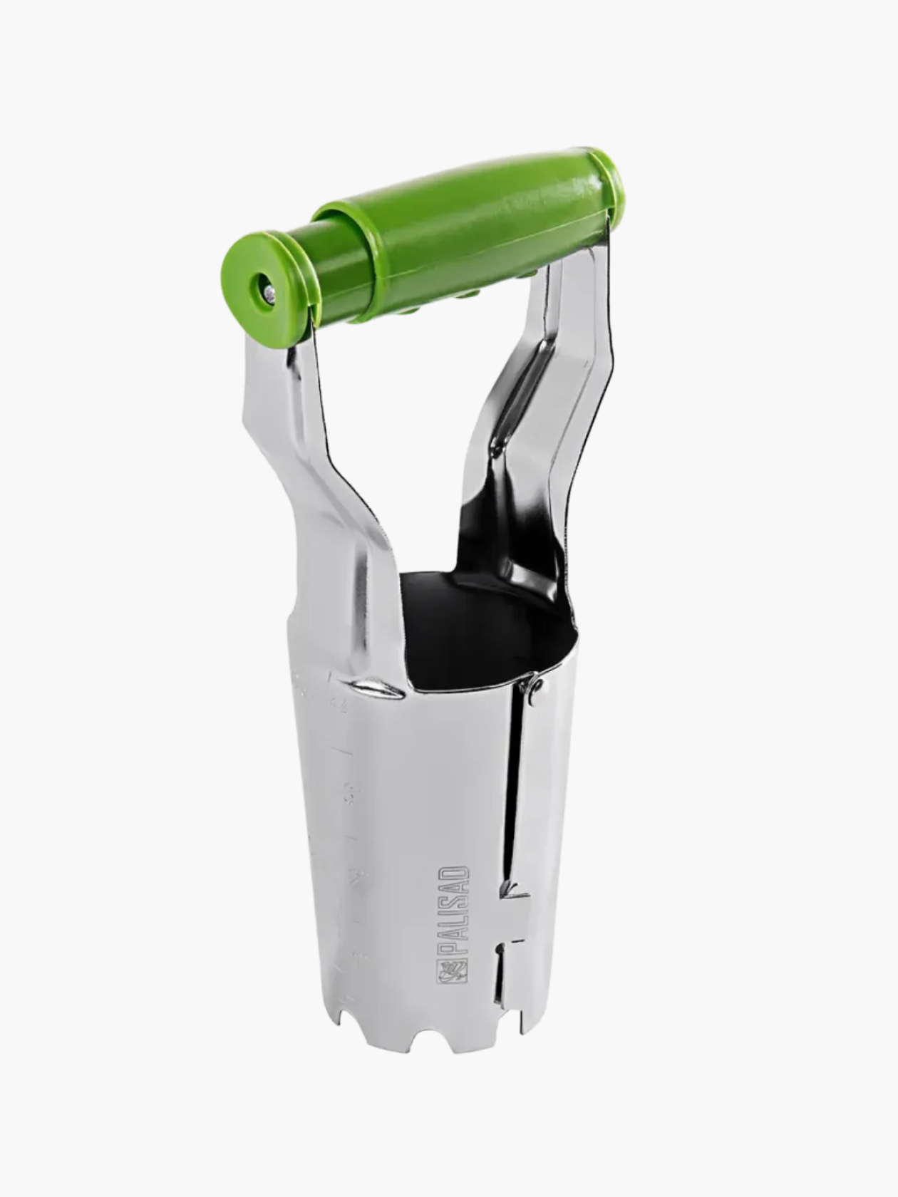 Таким конусом очень удобно делать посадочные лунки. © wildberries.ru