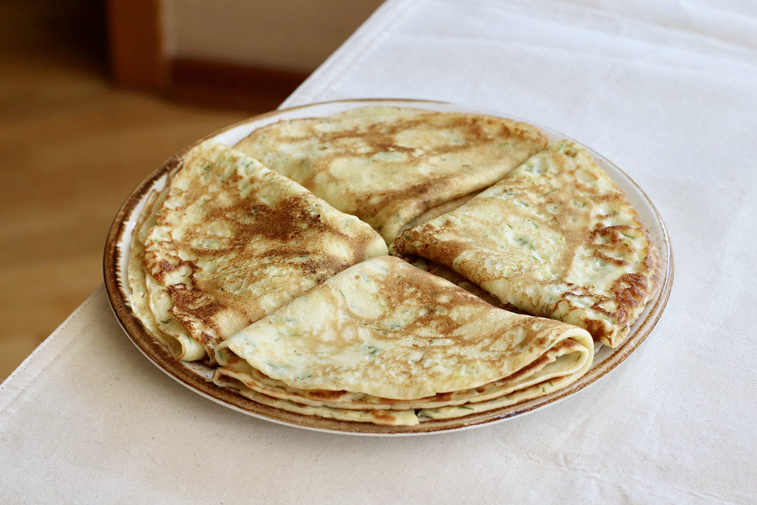 Готовые блинчики из кабачков