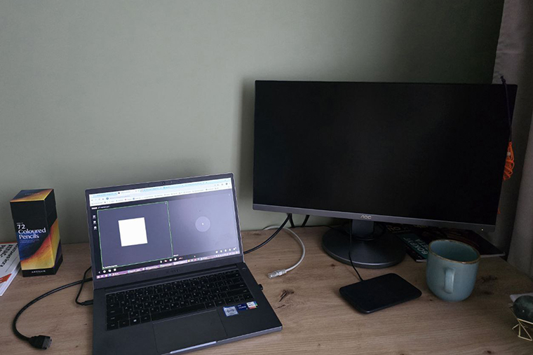 Так выглядит мой стол в последний рабочий день