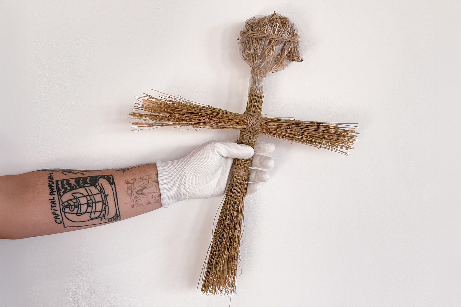 Привязал голову — основа для чучела готова