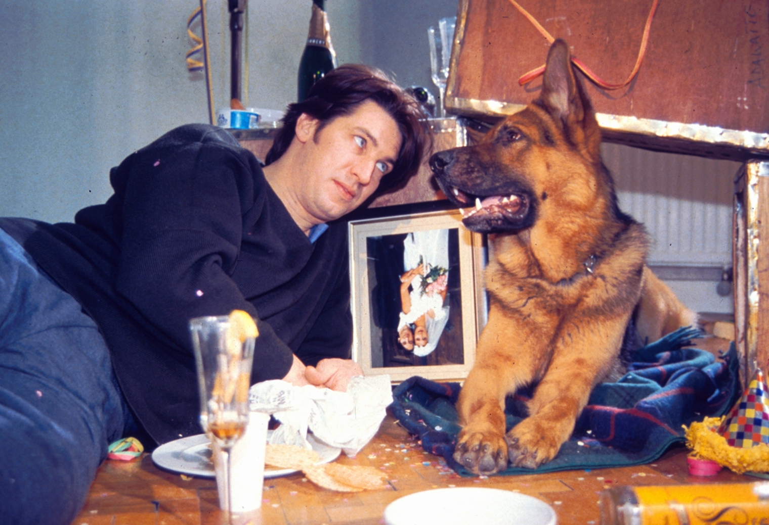 Каждые несколько сезонов у Рекса меняется хозяин. Но любимцем публики с большим отрывом остается Рихард Мозер в исполнении Тобиаса Моретти