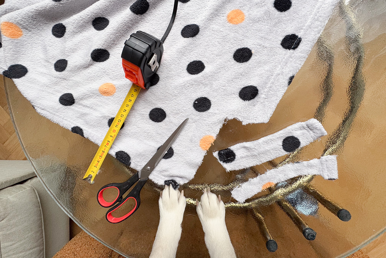 Отрезать идеальные полоски не обязательно, они могут отличаться друг от друга