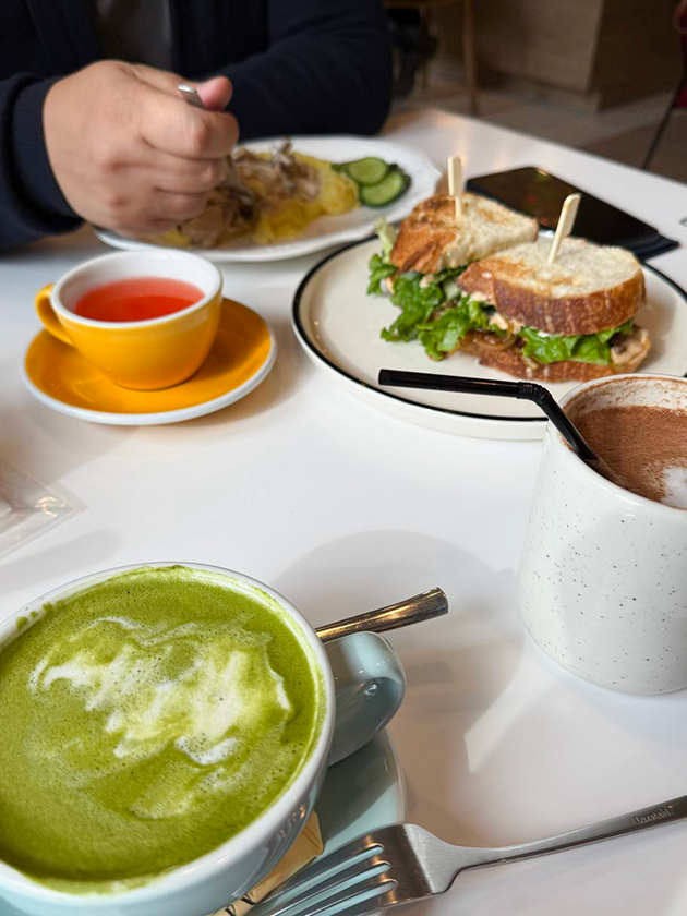 Воскресный обед с родителями