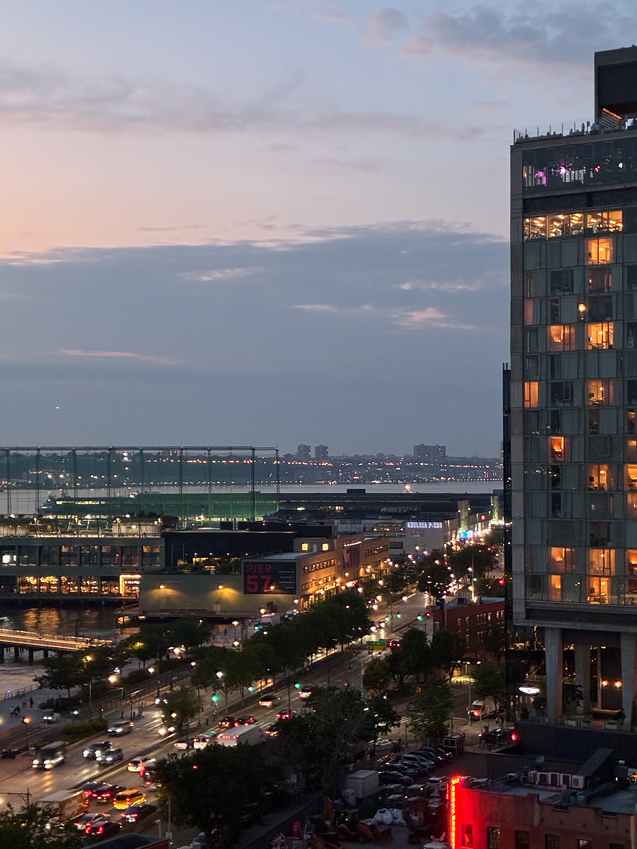 Вечер в Нью-Йорке