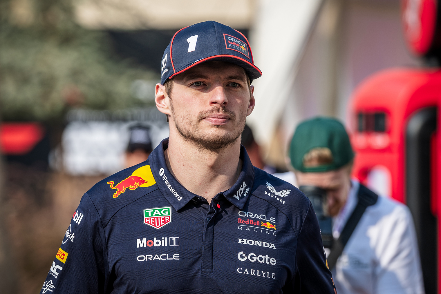 Макс Ферстаппен выиграл три последних Гран-при, но не успел догнать Ландо Норриса и занял вторую строчку в личном зачете. © Jay Hirano / Shutterstock / FOTODOM