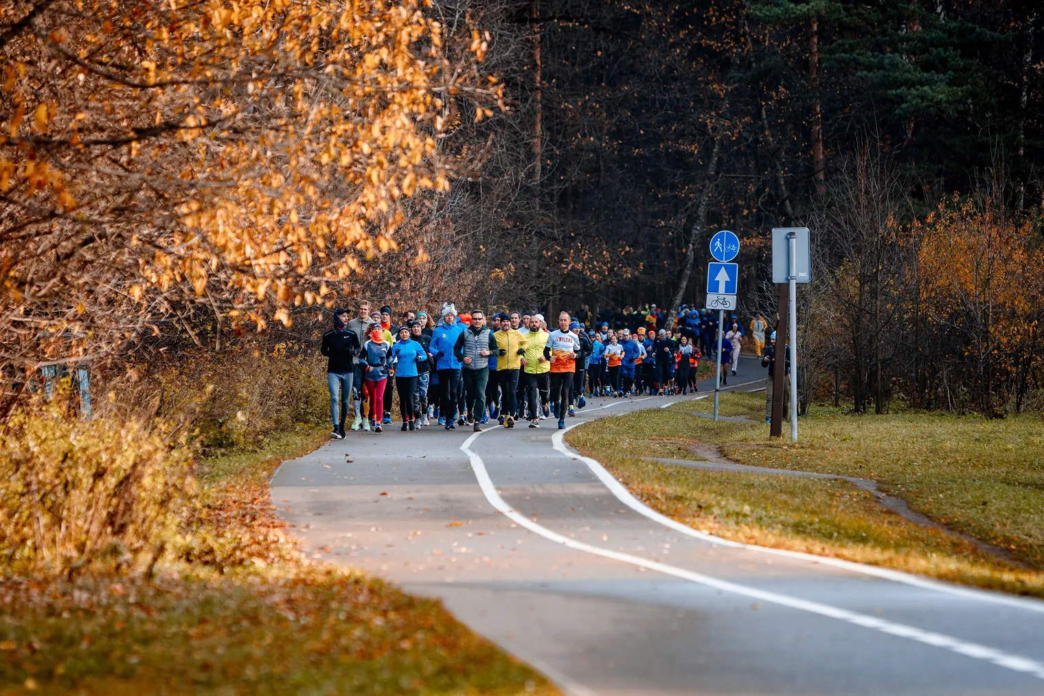 Беговое сообщество — это что-то типа «третьего места», еще один социальный круг, кроме семьи и работы