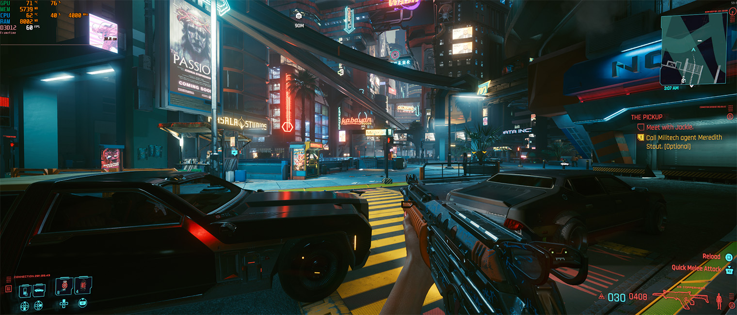 Cyberpunk 2077 в ультрашироком формате 21:9. Соотношение сторон позволяет лучше рассмотреть декорации Найт⁠-⁠Сити. Кадр: CD Projekt RED