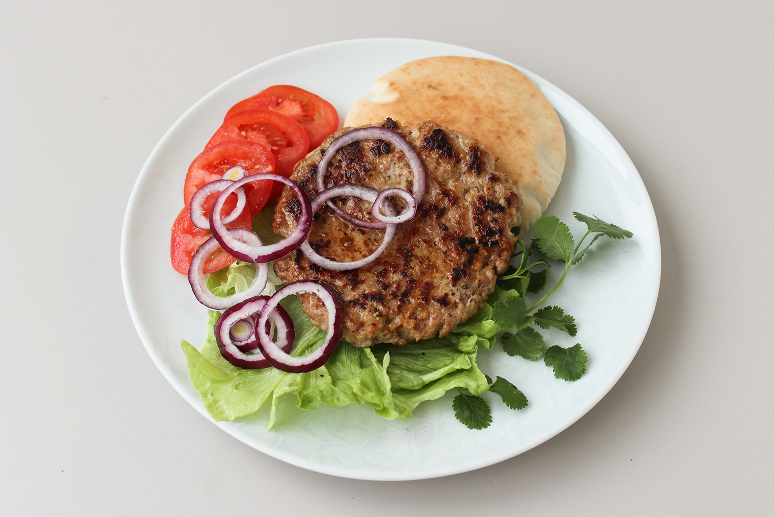 Готовая плескавица