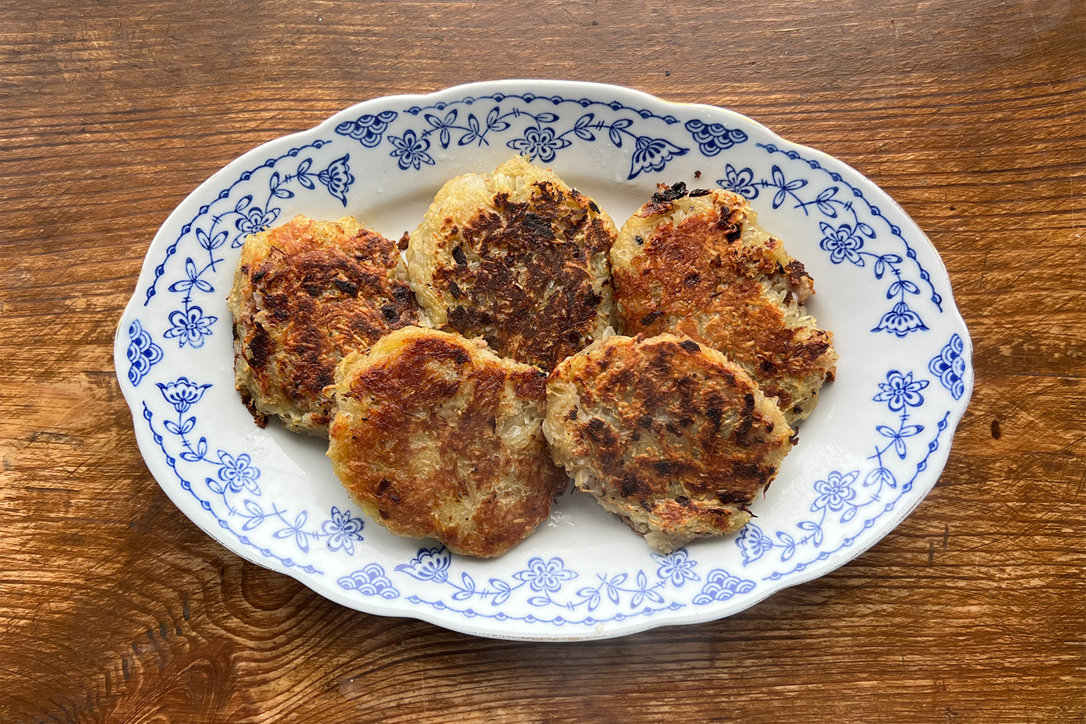 Готовые колдуны с фаршем