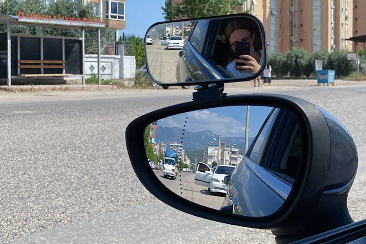 Впервые села за руль и готовлюсь к выезду на дорогу