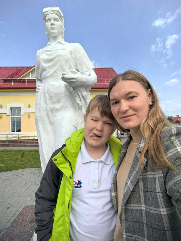 Я с сыном по пути на плановый прием к онкологу