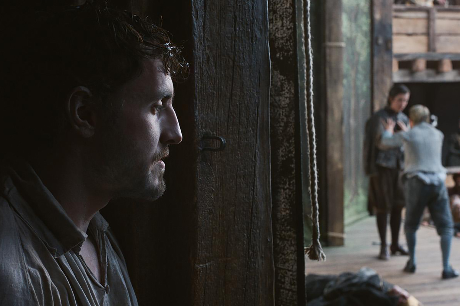 В финальном акте Уилл облачается в Призрака отца Гамлета. В реальности Шекспир действительно принимал участие в своих постановках: играл и в «Гамлете», и в «Макбете»