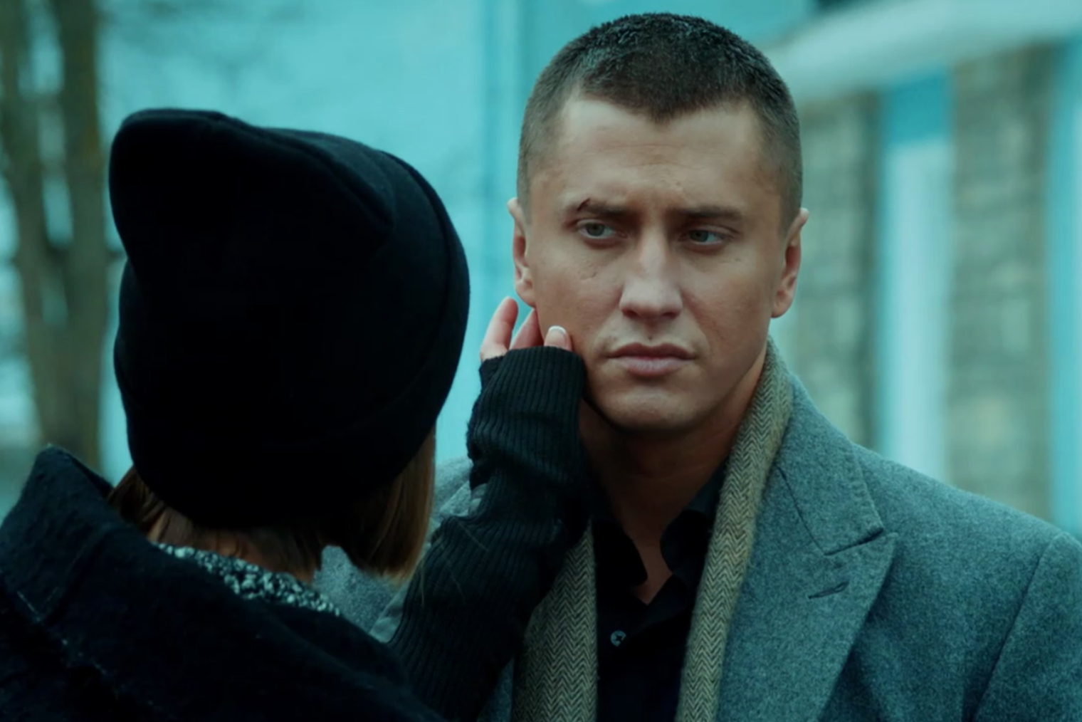 Съемки пятого сезона «Мажора» стартовали в Сочи в 2025 году и продлились до апреля. События продолжения развернутся после всего, что произошло в фильме «Мажор в Дубае»