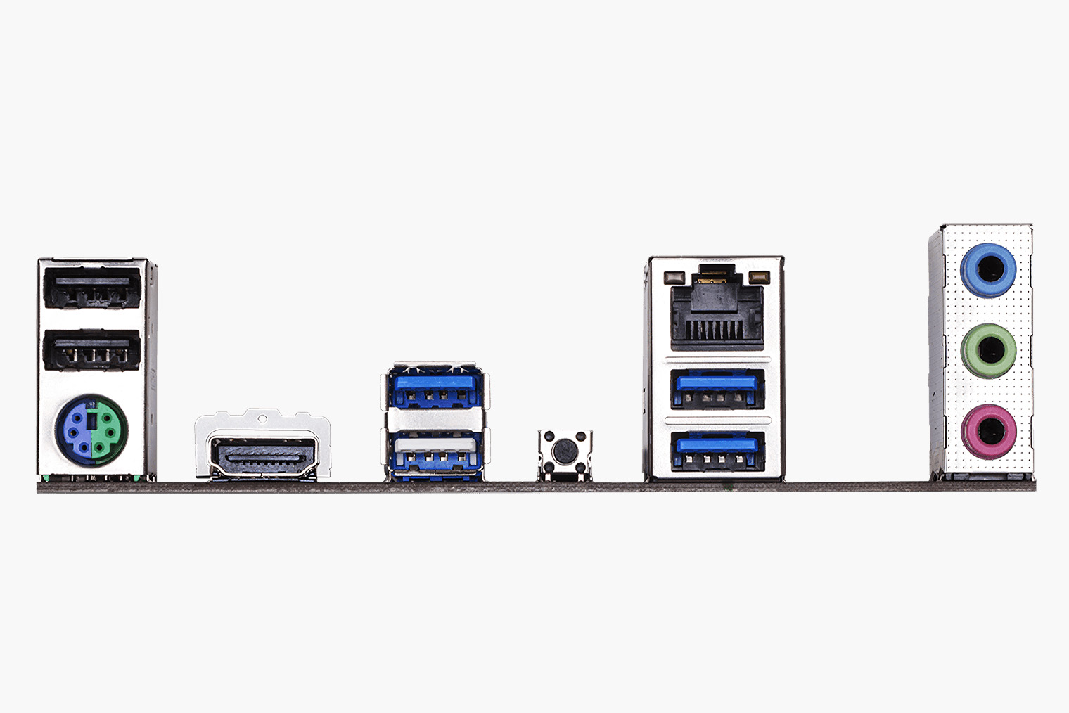 Минималистичный набор портов на бюджетной плате Gigabyte X570