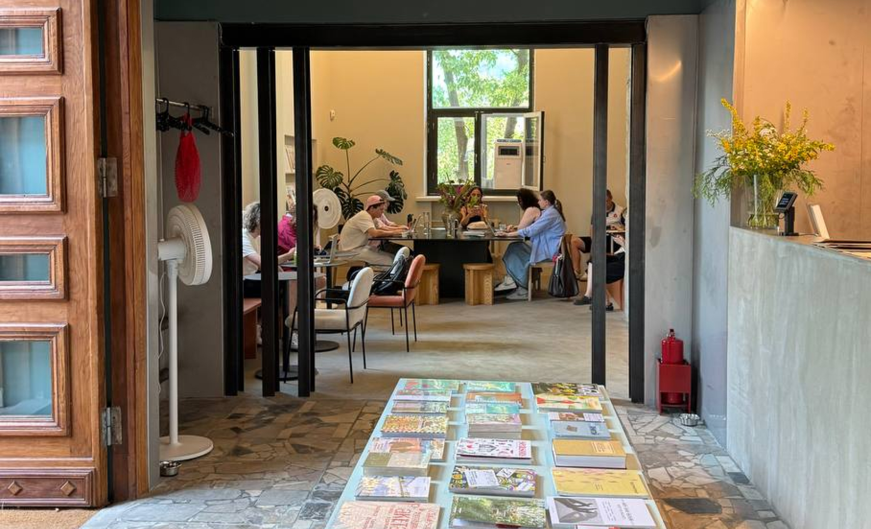 Книжный клуб Чехов и компания