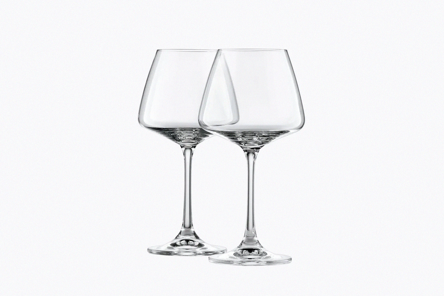 В классической сервировке можно использовать такие бокалы