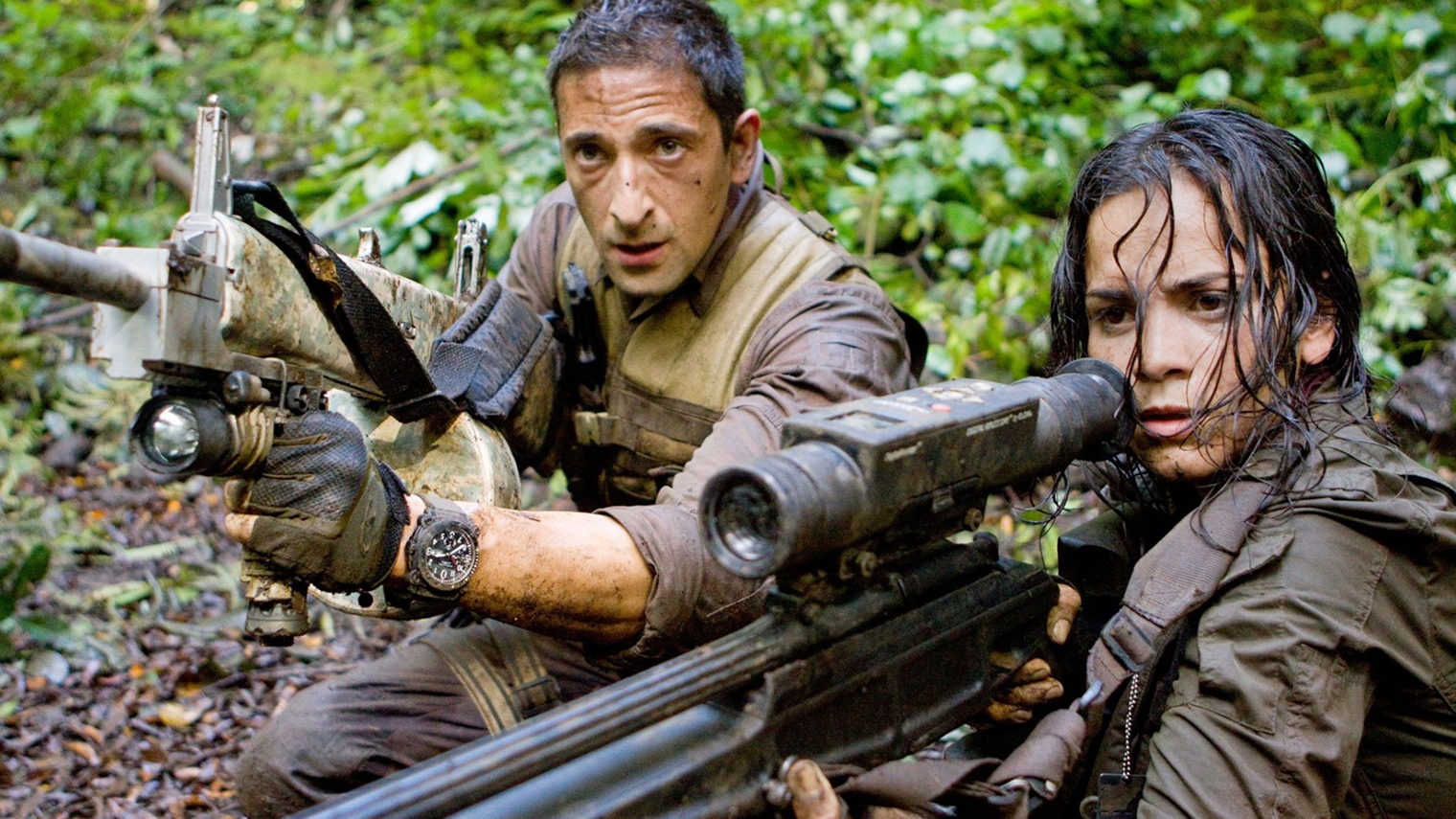 Главного героя фильма хотели сделать похожим на реальных профессиональных военных: не горой мышц, а жилистым и подготовленным