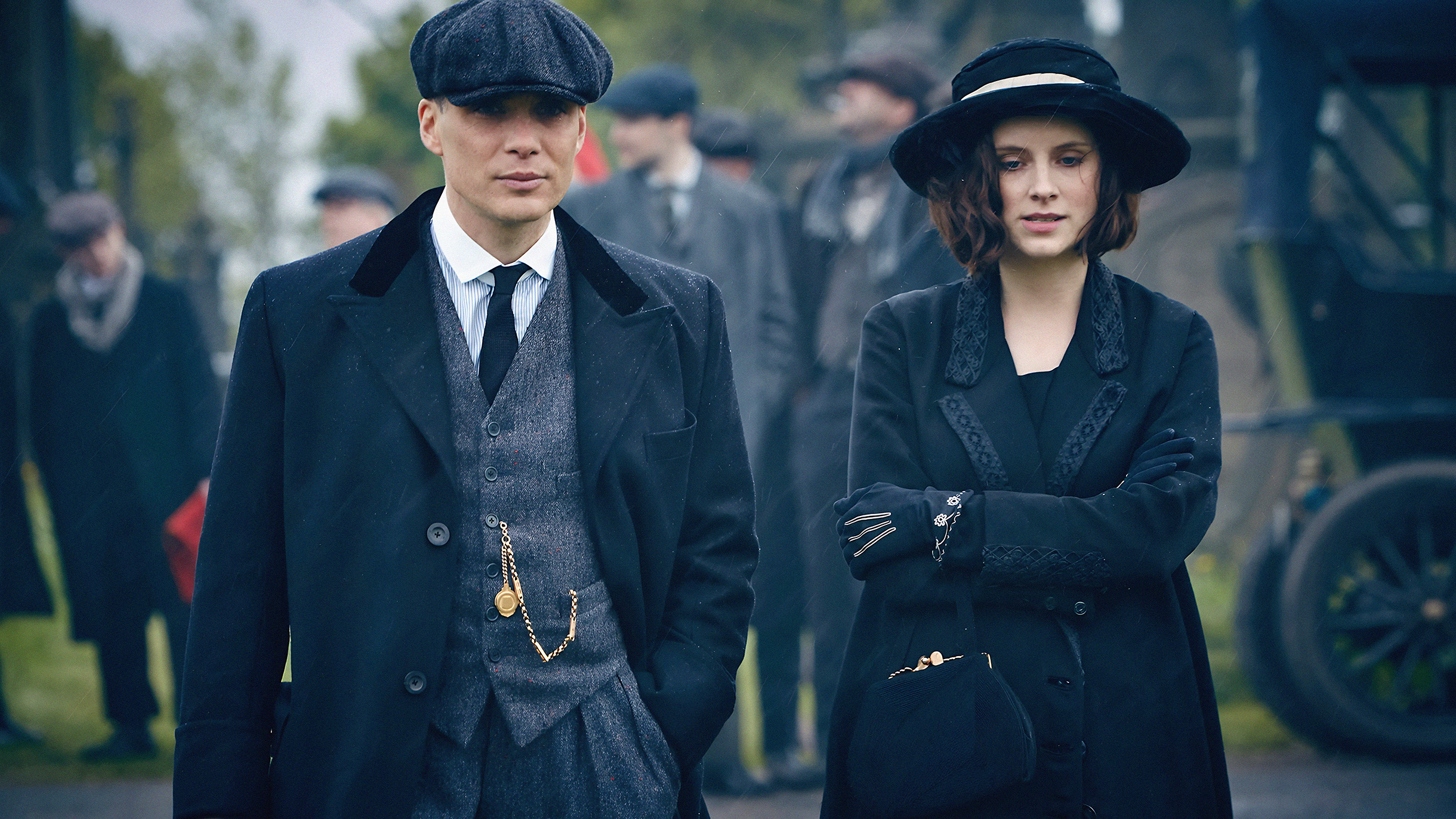 Эйда так и останется второстепенным, но важным персонажем. Она со временем разочаруется в идеалах социализма, начнет работать с Шелби и попытается примирить родственников