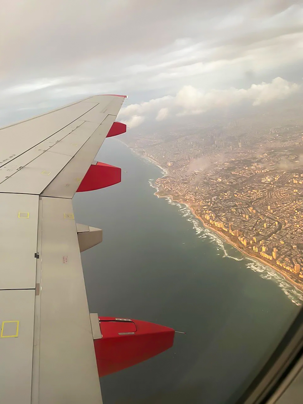Потратив более 100 000 ₽ на отпуск, увидеть Израиль мы смогли только из иллюминатора самолета