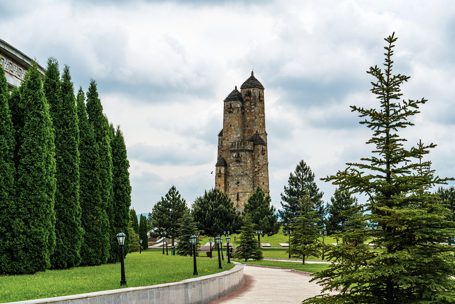Мемориал «Девять башен». Фотография: Medvedeva Oxana / Shutterstock / FOTODOM