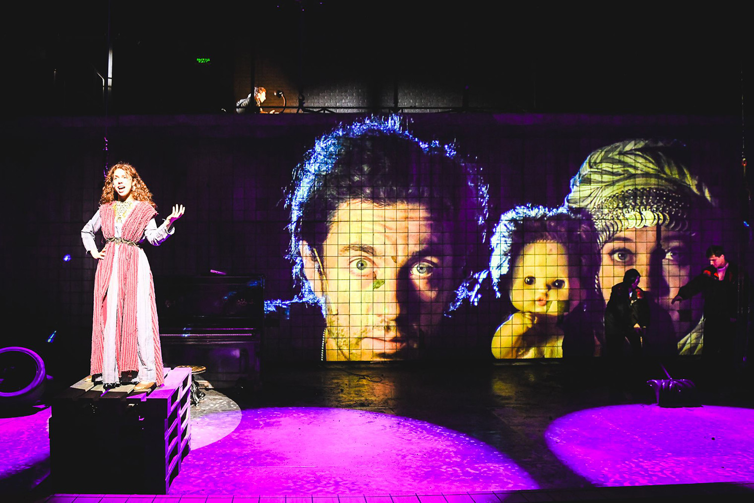 Источник: shalom-theatre.ru