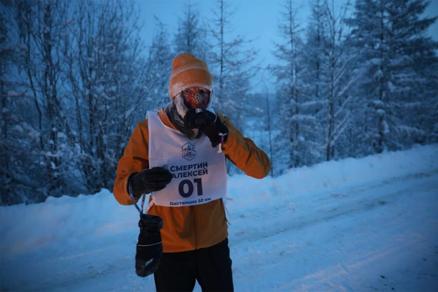 Алексей использует гели Sponser Ultra. © Ксения Матвейшина