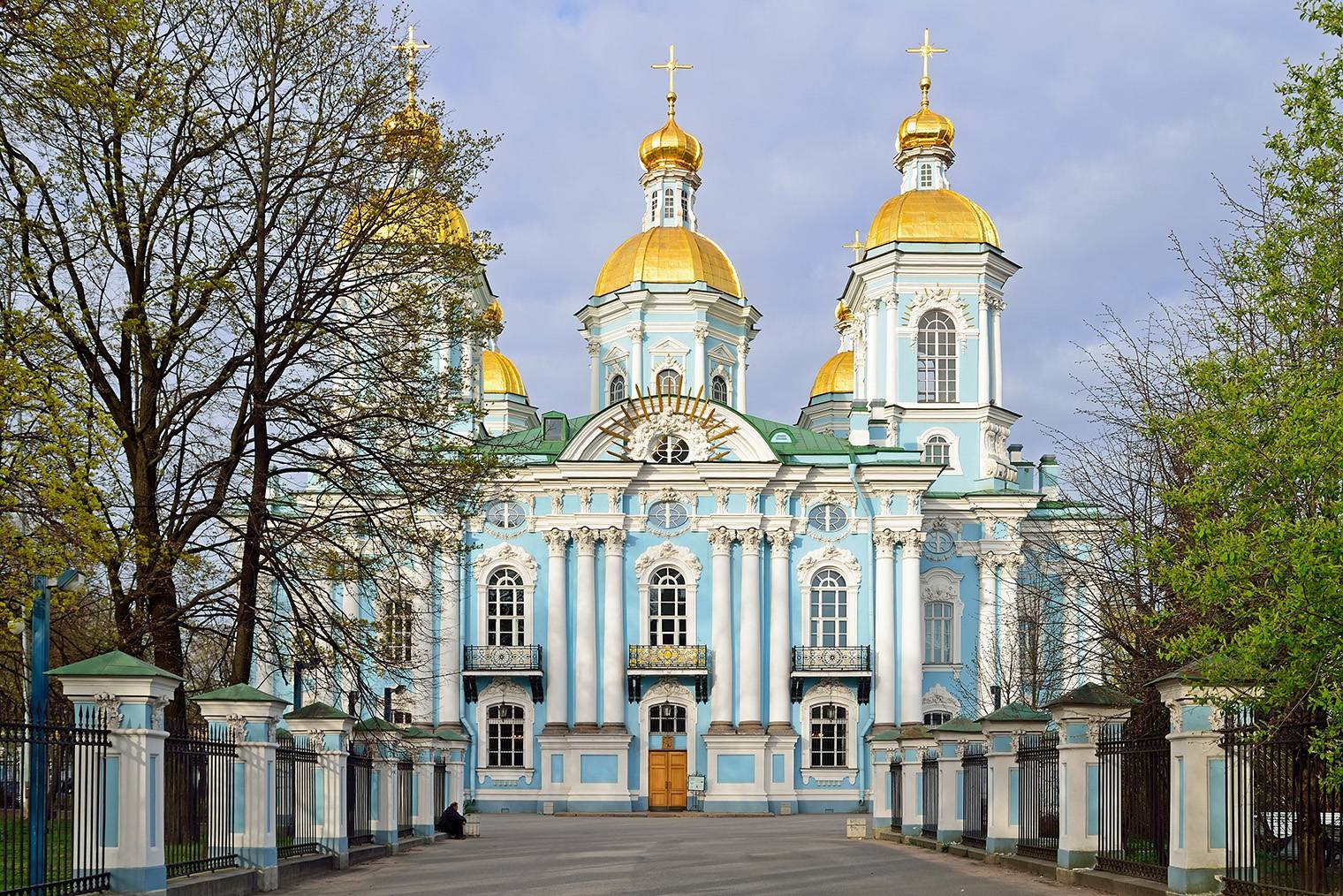 09-churches-petersburg.jpg