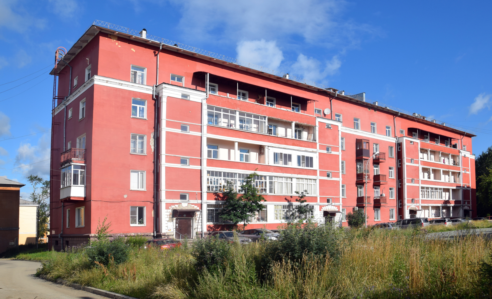 О сталинке с подземными ходами