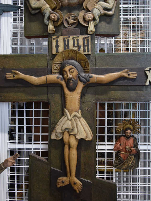 Галерея гордится собранием художественных шедевров Пермского края, например коллекцией храмовой деревянной скульптуры. © Пермская государственная художественная галерея / vk.com