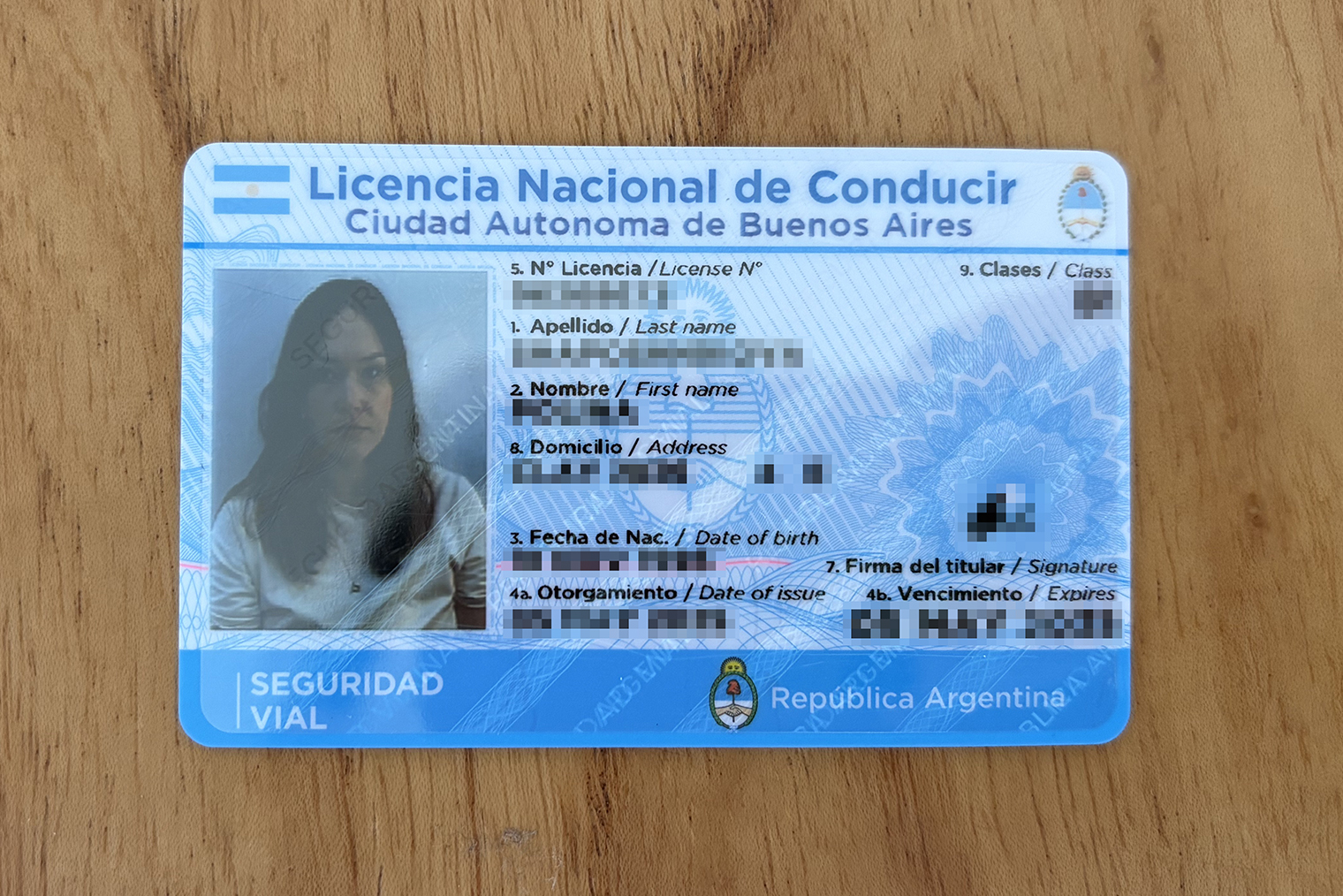 Так выглядит аргентинское водительское удостоверение