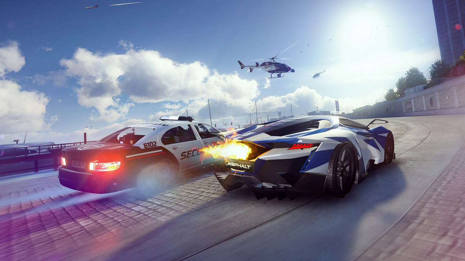 Полиция не дремлет и вставляет палки в колеса любителям лихачеств. © Gameloft