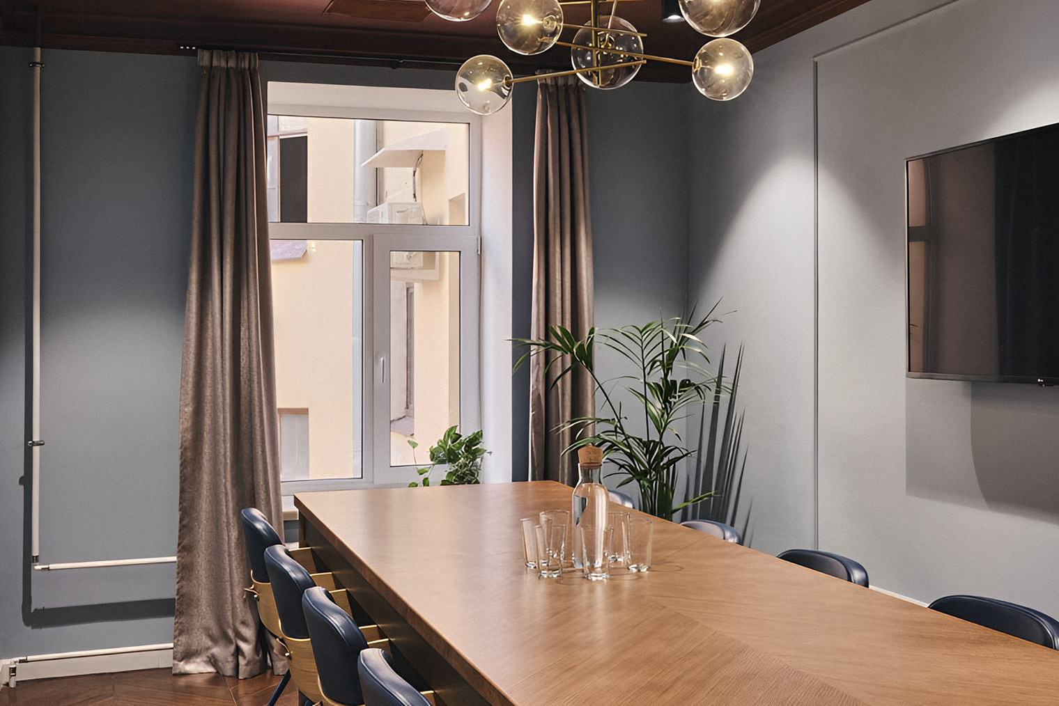 Так выглядит одна из переговорных. Источник: praktik.work