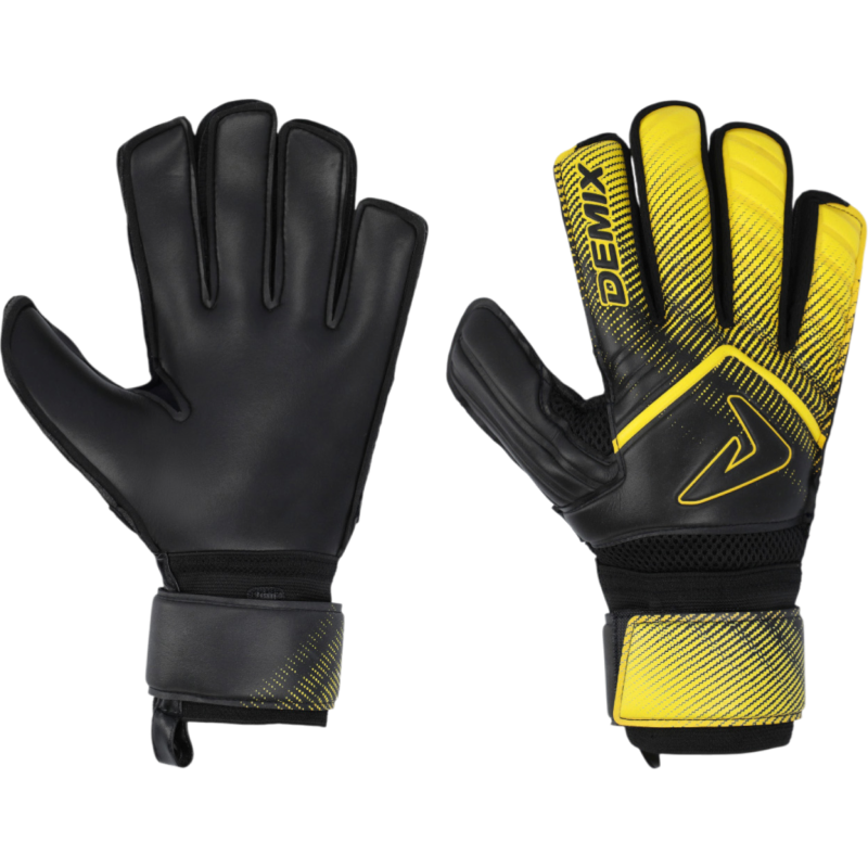 Для вратарей: перчатки