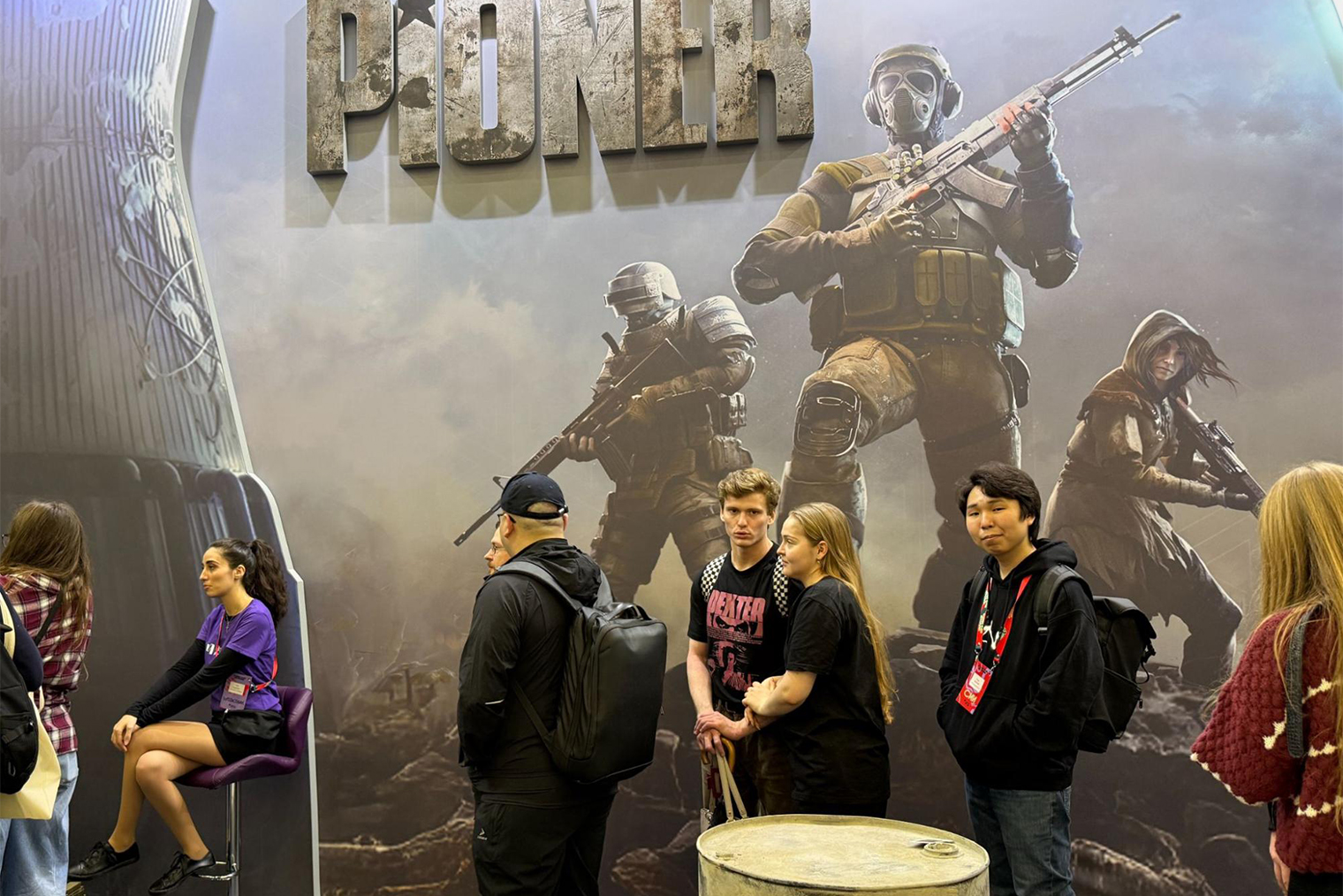 Очереди на тир по шутеру Pioner пришлось ждать сравнительно недолго — 15 минут. После истории с «Ил-2» это сущие пустяки