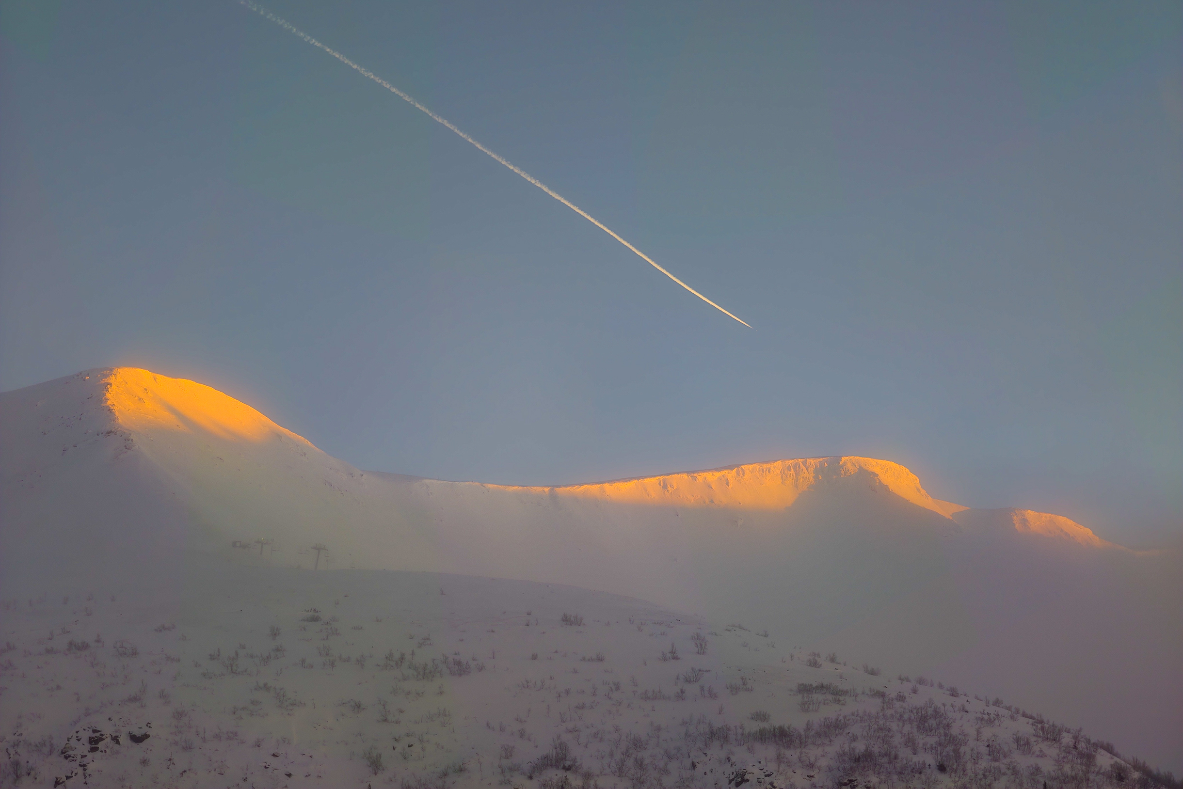 Самолет до Мурманска передает привет