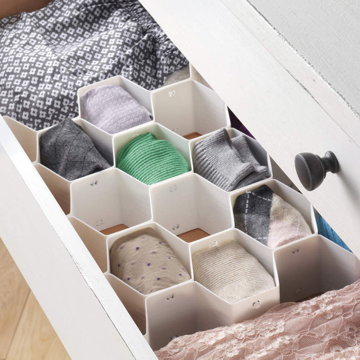 Органайзер-соты для ящиков. Источник: poryadokshop.ru