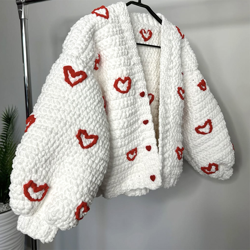 Кардиган с сердечками