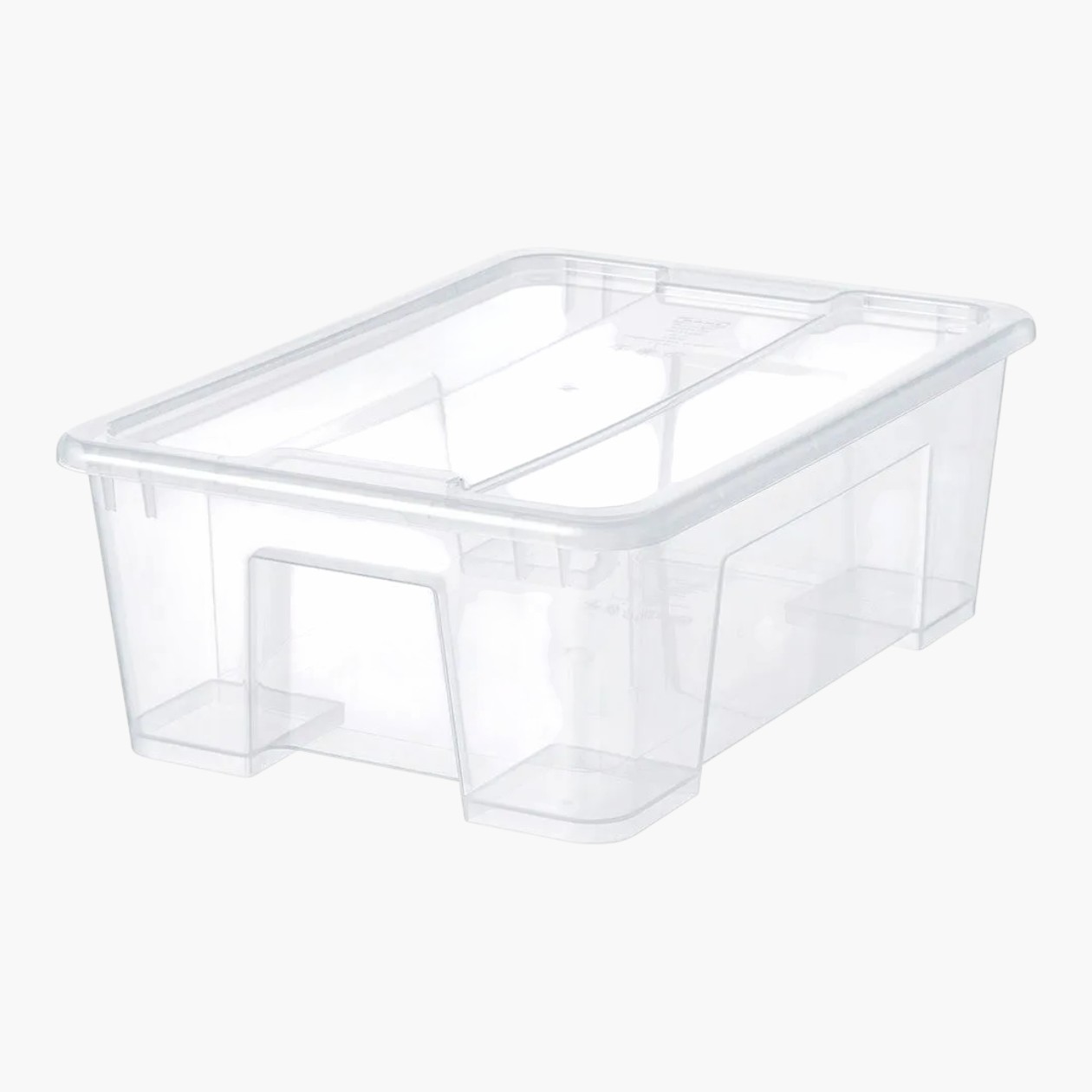 Выбирайте контейнеры с плотно закрывающимися крышками на защелках. Их удобнее доставать, а внутрь такого контейнера не попадает пыль. Источник: ozon.ru