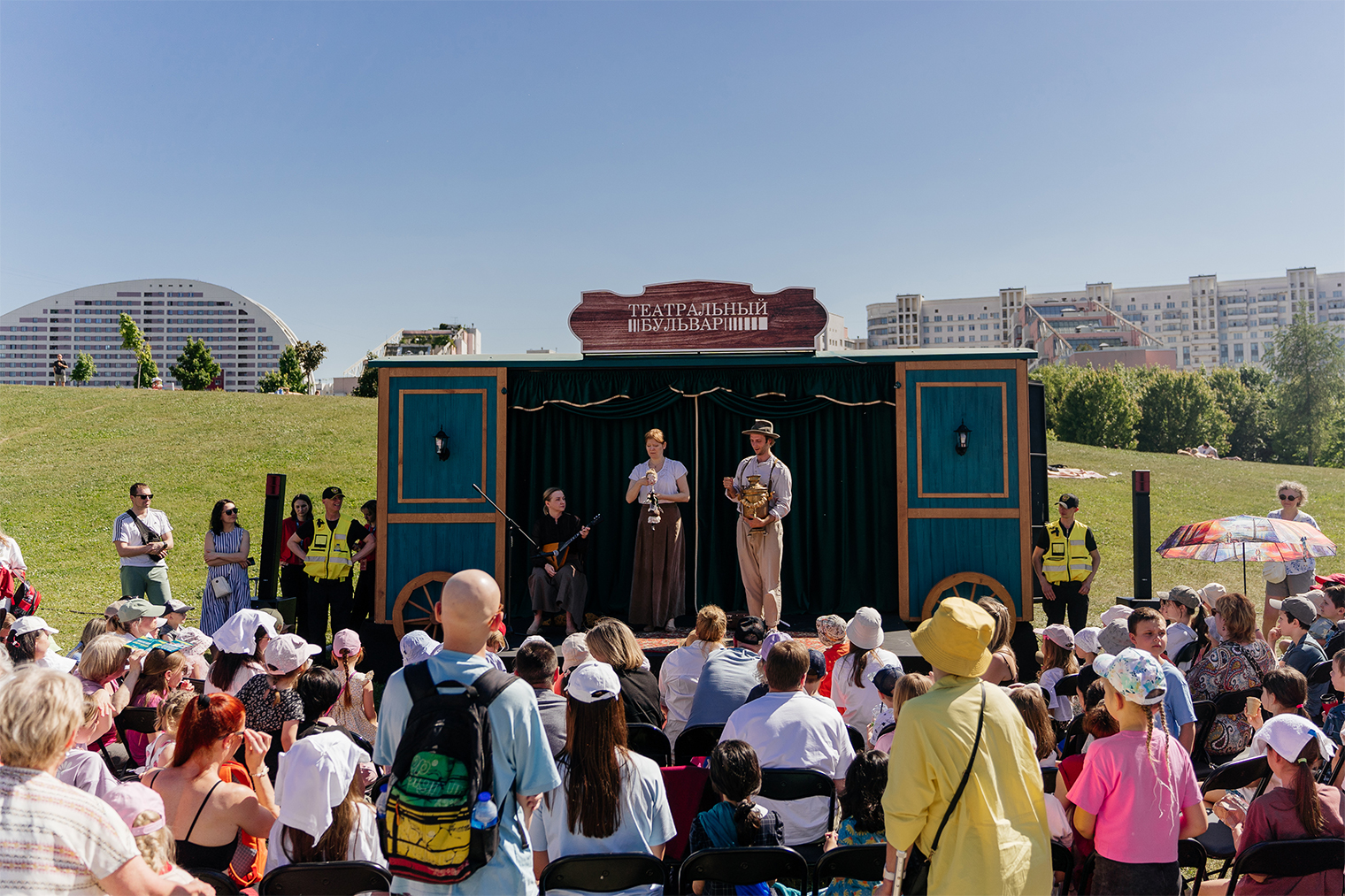 © teatr.mos.ru