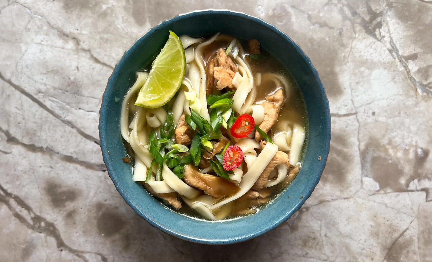 Удон с курицей