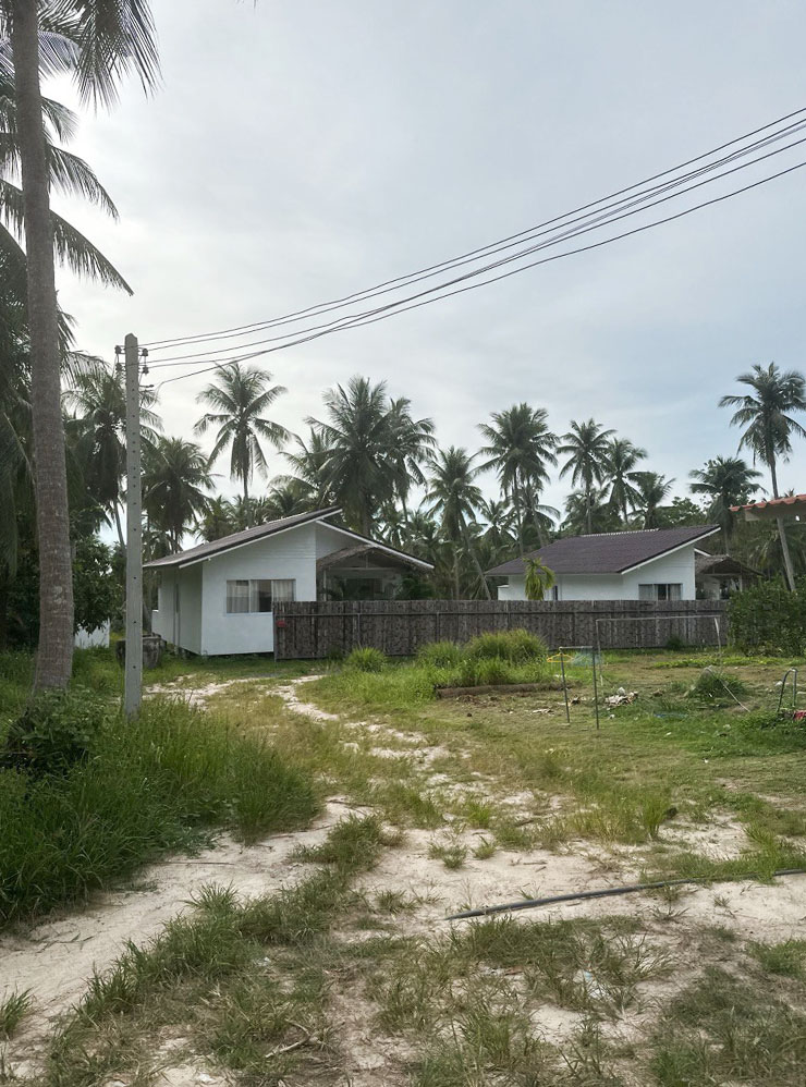 Дом с двумя спальнями в районе Aum Sound Healing Center