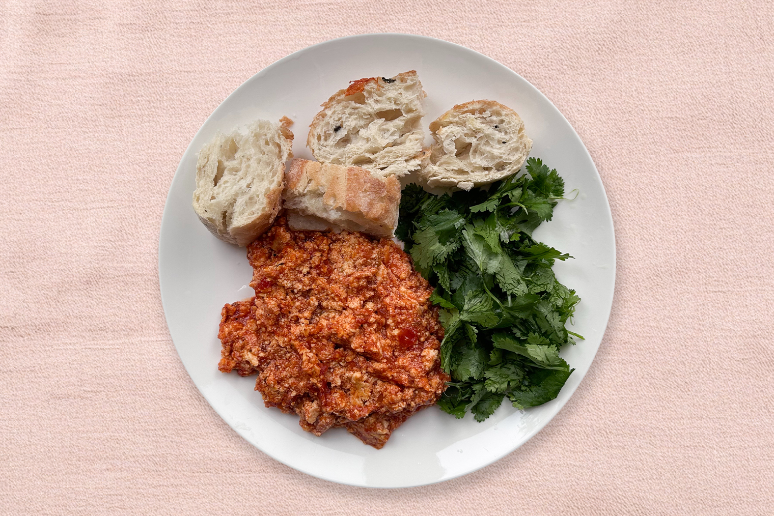 На порцию скрэмбла ушло 150 г тофу