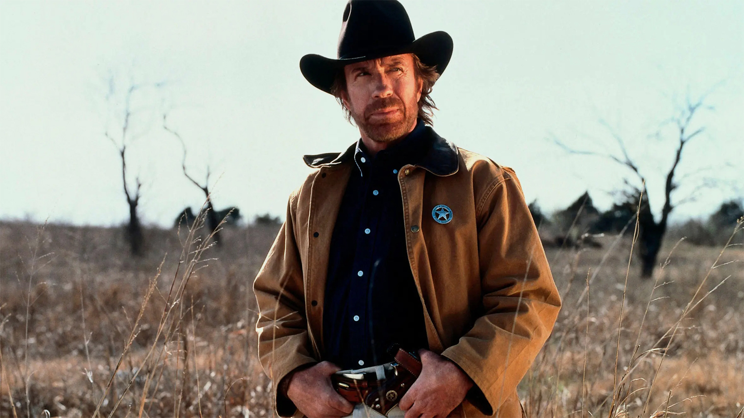 Чак Норрис снялся более чем в 200 эпизодах сериала «Крутой Уокер». © CBS