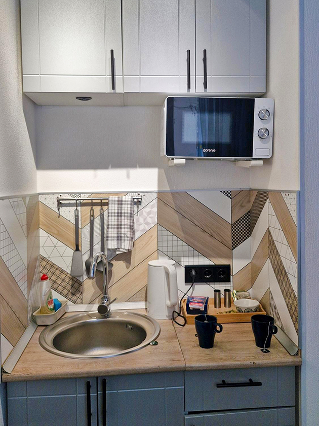 Кухонный уголок в номере