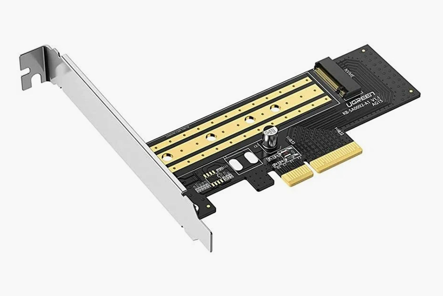 Ugreen CM302 подойдет к платам с PCIe 3.0. К нему подключается один M.2⁠-⁠накопитель любой длины. Стоит 500 ₽