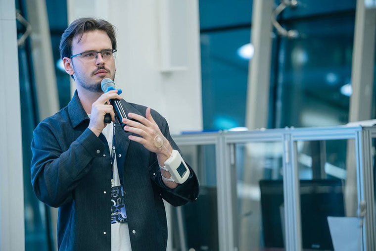 Выступление на конкурсе на стипендию предпринимателей факультета компьютерных наук НИУ ВШЭ