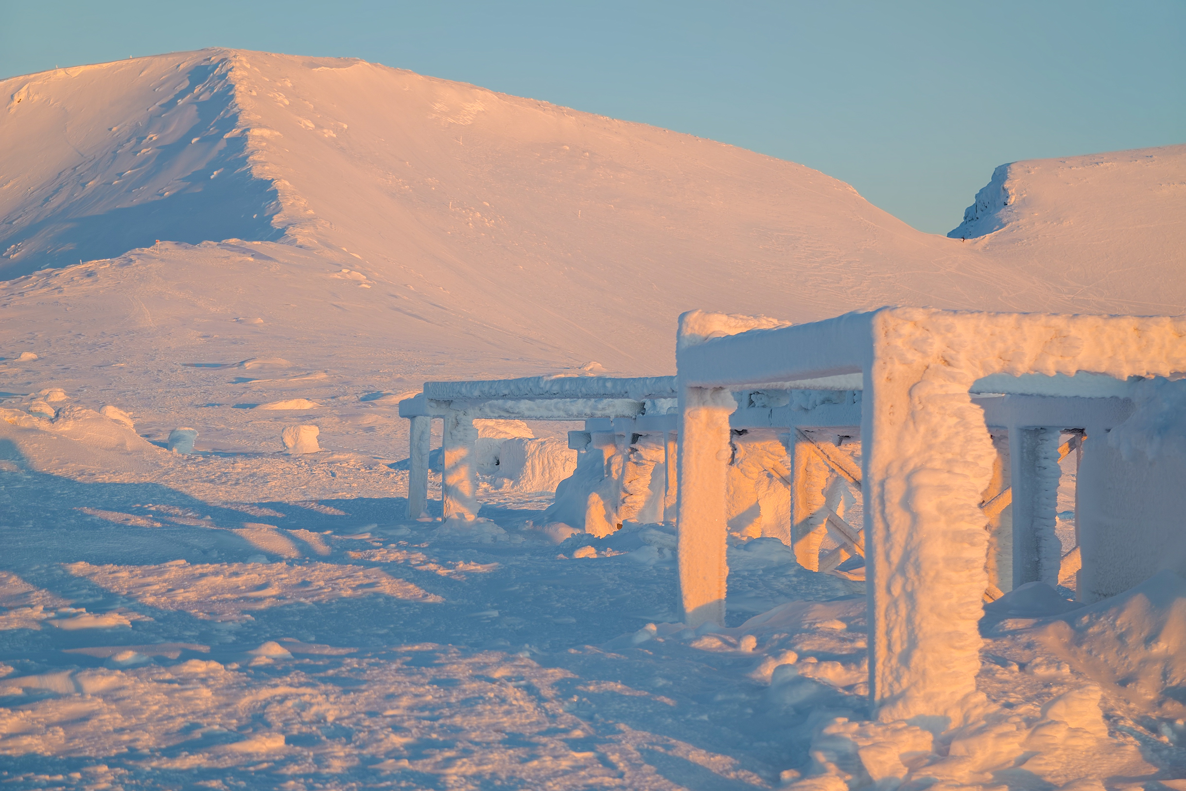 Словно кадр из фильма «Послезавтра»«Послезавтра» — фильм-катастрофа 2004 года. По сюжету на Земле наступает новый ледниковый период
