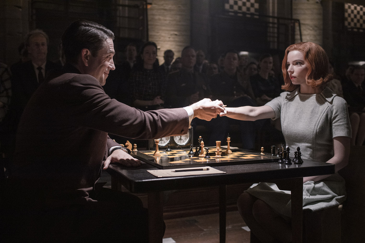 Сериал хвалили за реалистичное изображение шахматных партий даже реальные гроссмейстеры